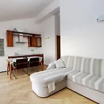 Simic Apartman *