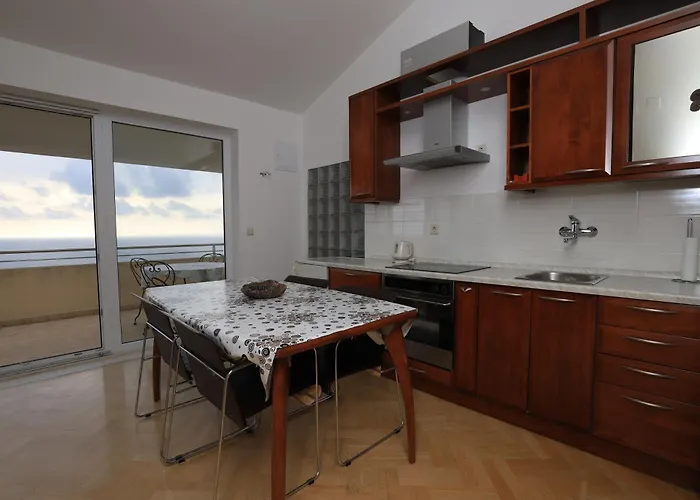 Simic Apartment *