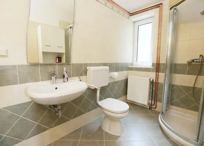 Simic Apartament *
